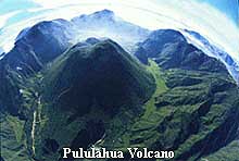 Pululahua by Jorge Anhalzer